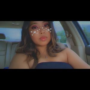 Meet your Posher, Philline